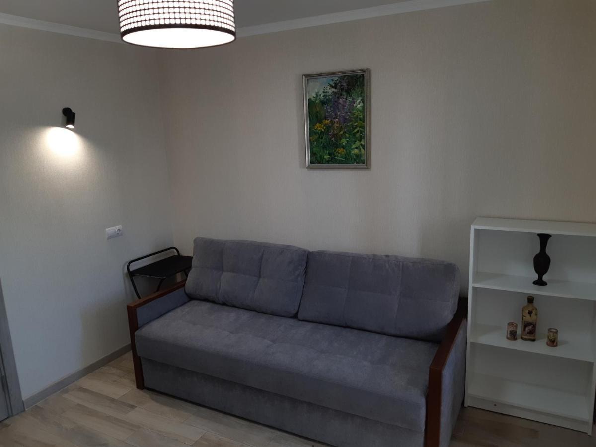 Apartment Near Stadio Metalist Charkiv Esterno foto